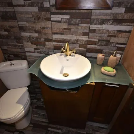 Two-storey House With Loft At Agria,volos * 아기라