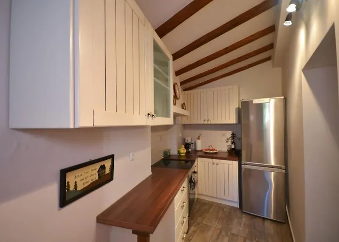 Two-storey House With Loft At Agria,volos Case de vacanță *