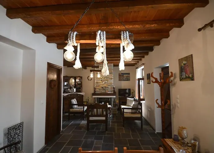 Two-storey House With Loft At Agria,volos Case de vacanță *